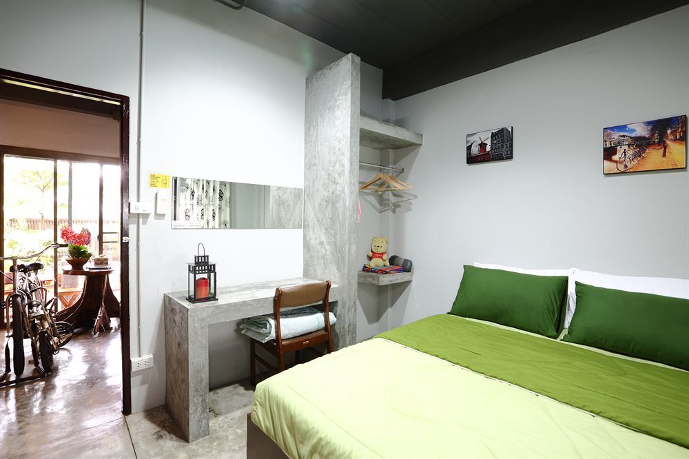 Mon Lodge & Yoga Donmueang バンコク都 エクステリア 写真