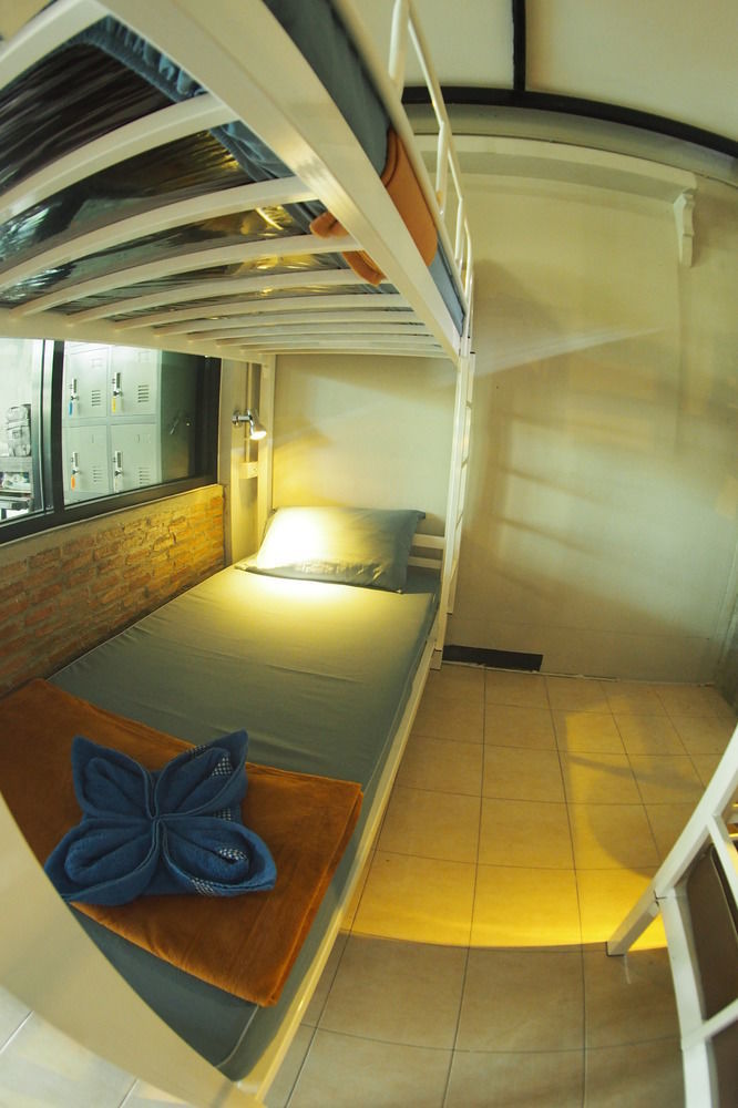 Mon Lodge & Yoga Donmueang バンコク都 エクステリア 写真