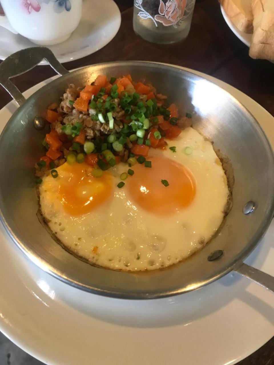 Mon Lodge & Yoga Donmueang バンコク都 エクステリア 写真