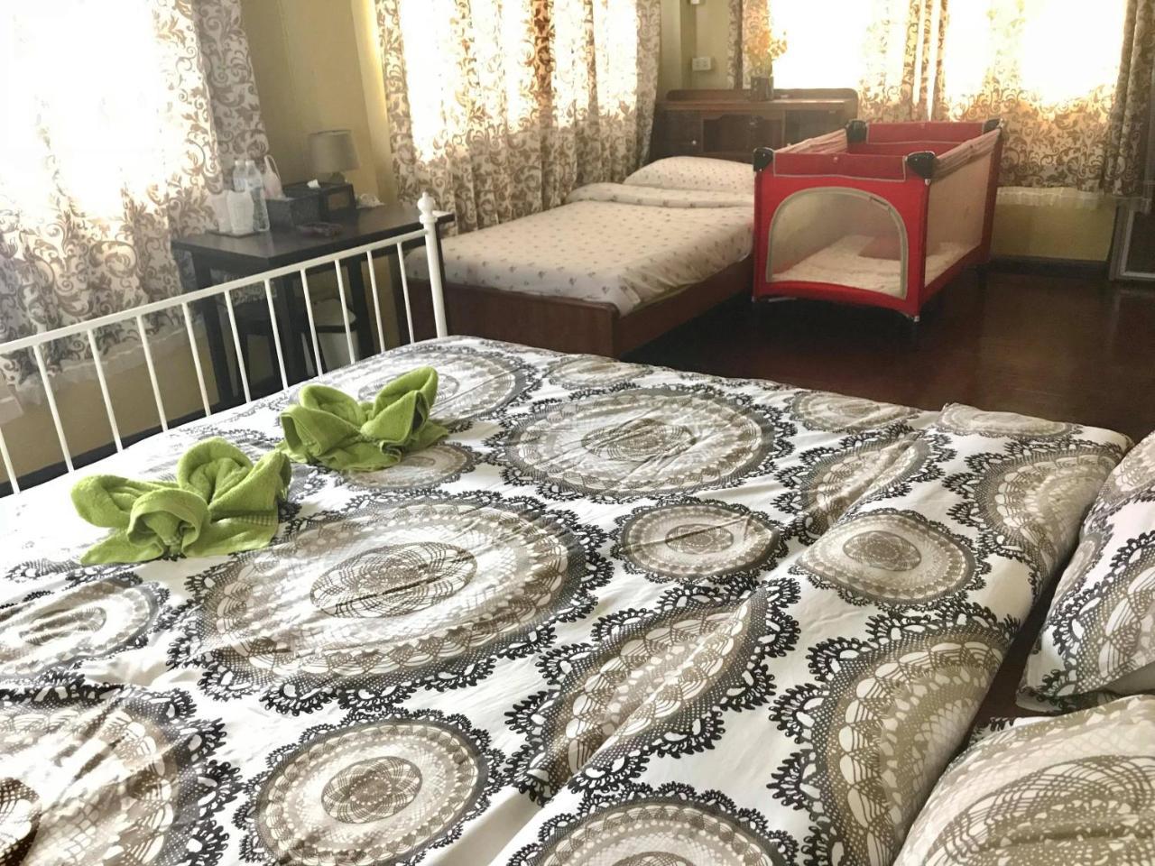 Mon Lodge & Yoga Donmueang バンコク都 エクステリア 写真